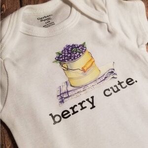 Berry cute baby bodysuit | multiple sizes